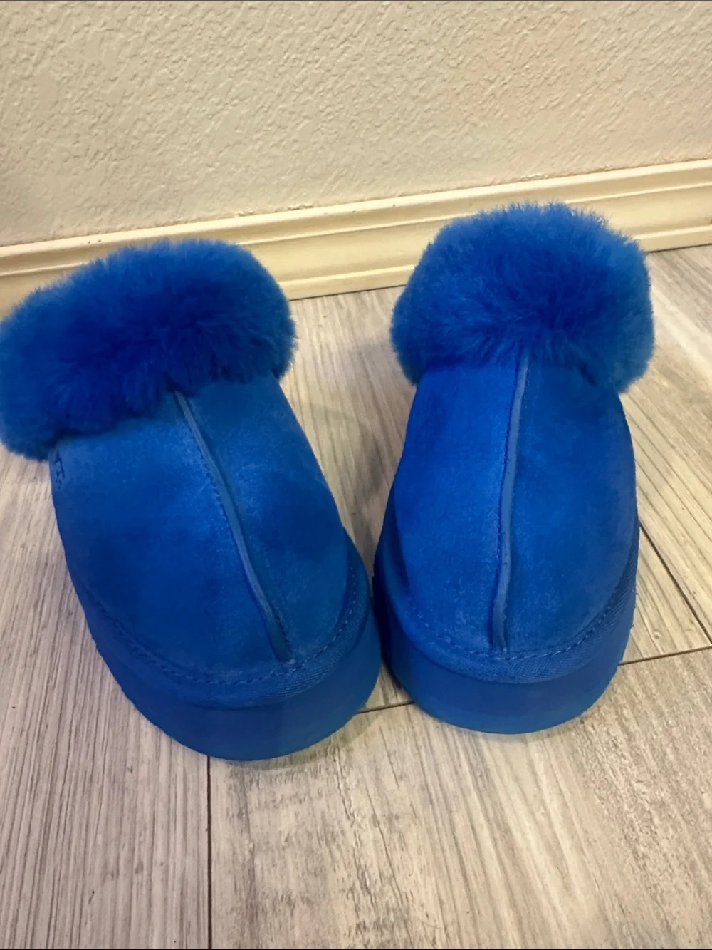 UGG Electric Blue Shearling Slip-On Mules - Picture 4 of 9